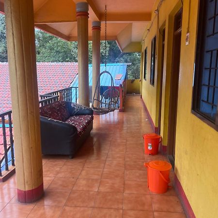 Hotel Madhura Belgaum Esterno foto
